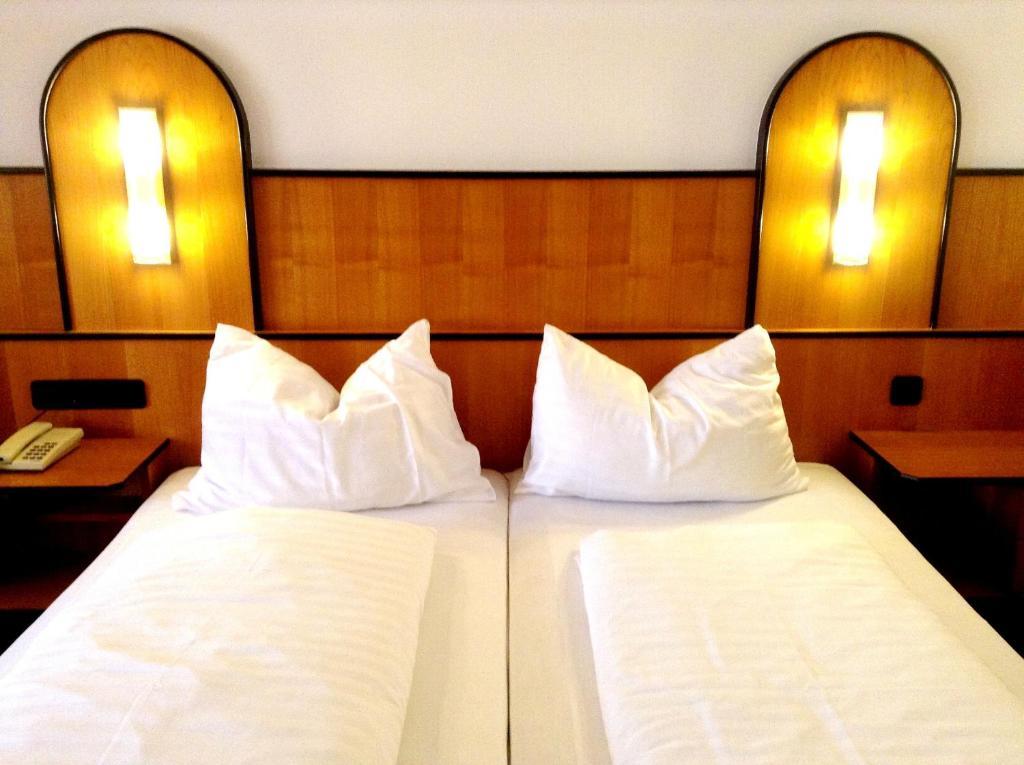 Hotel Gasthof Sonne Aschach an der Donau Habitación foto